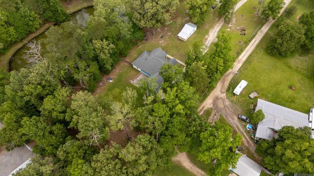 13698 Hammack Rd, Denham Springs, LA 70726