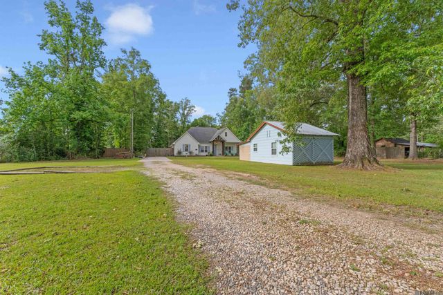 13698 Hammack Rd, Denham Springs, LA 70726