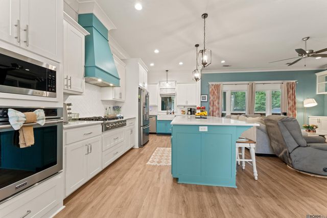 13698 Hammack Rd, Denham Springs, LA 70726