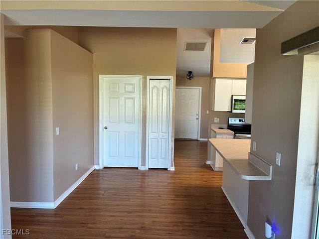 1307 SW 36th TER, Cape Coral, FL 33914