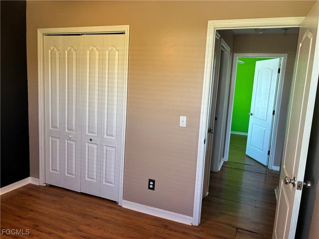 1307 SW 36th TER, Cape Coral, FL 33914