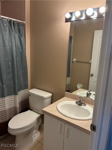 1307 SW 36th TER, Cape Coral, FL 33914