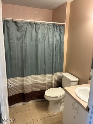 1307 SW 36th TER, Cape Coral, FL 33914