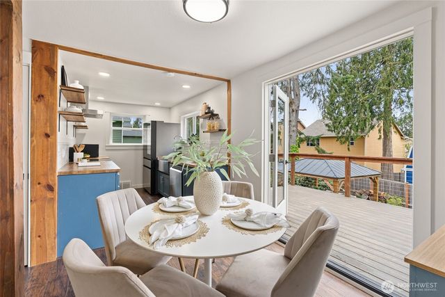 8129 224th Street SW, Edmonds, WA 98026