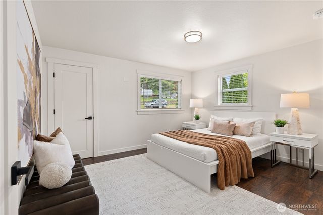 8129 224th Street SW, Edmonds, WA 98026