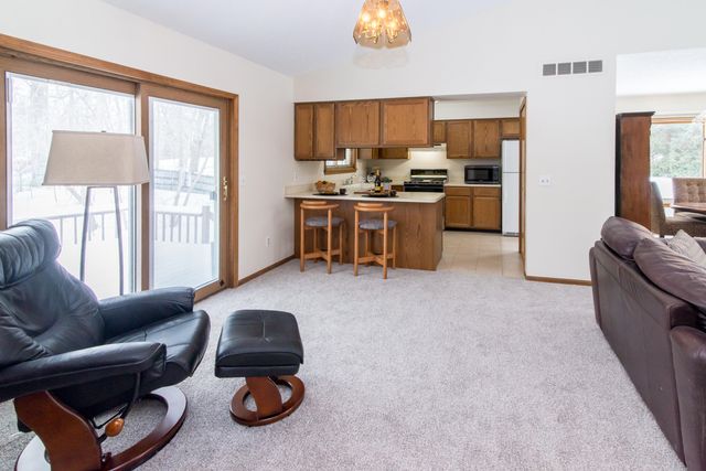 8984 S Christine Drive, Brighton, MI 48114