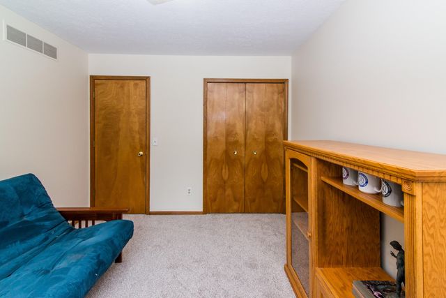 8984 S Christine Drive, Brighton, MI 48114