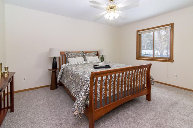 8984 S Christine Drive, Brighton, MI 48114