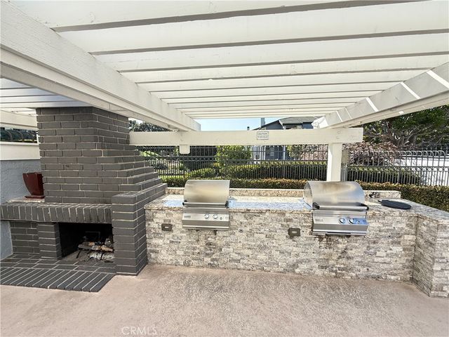 230 Lille 102, Newport Beach, CA 92663
