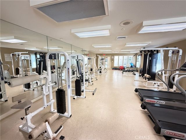 230 Lille 102, Newport Beach, CA 92663