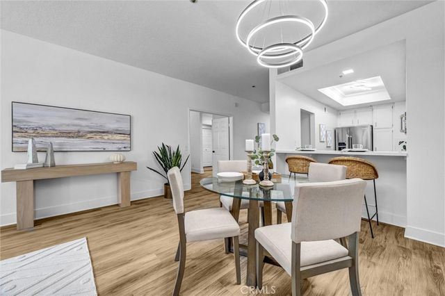 230 Lille 102, Newport Beach, CA 92663