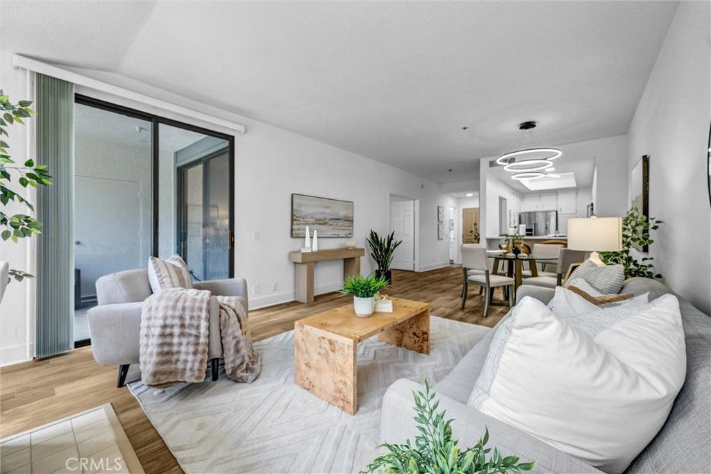 230 Lille 102, Newport Beach, CA 92663 — photo 2