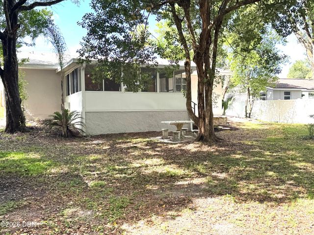228 Colomba Road, Debary, FL 32713