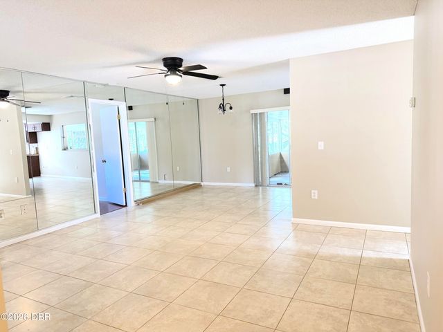 228 Colomba Road, Debary, FL 32713