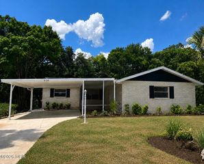 228 Colomba Road, Debary, FL 32713