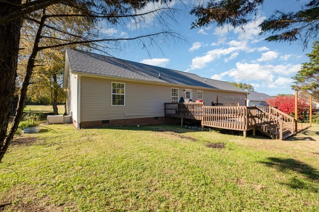 2916 Riley Creek Rd, Normandy, TN 37360