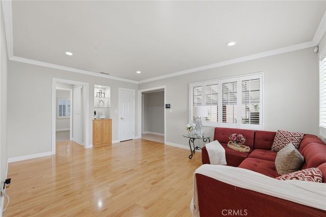 9809 Houghton Avenue, Santa Fe Springs, CA 90670