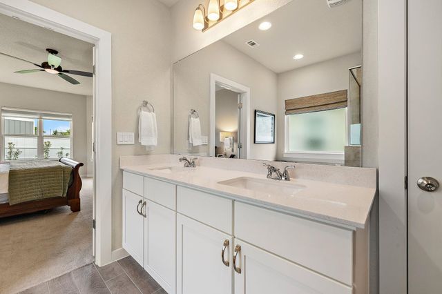 234 Appleberry LN, Elgin, TX 78621