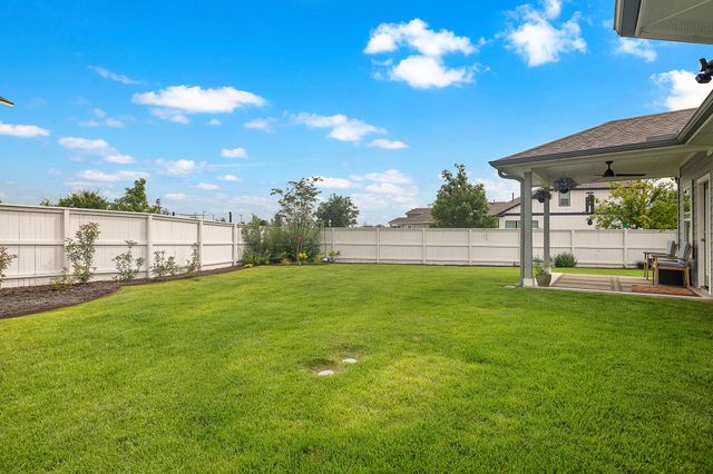 234 Appleberry LN, Elgin, TX 78621