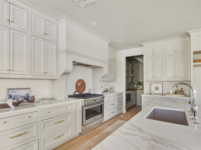 7117 Sunset Sail Avenue, Edmond, OK 73034