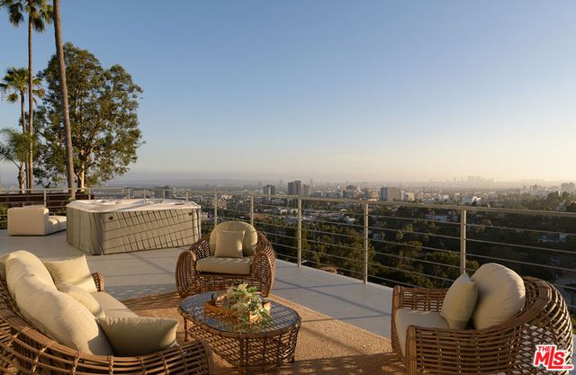 5502 Tuxedo Terrace, Los Angeles, CA 90068
