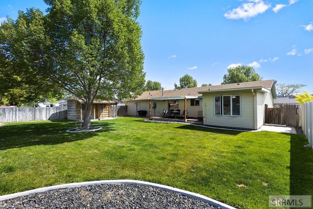 Image 30 of property listing at 5761 Eve Street, Chubbuck, ID 83202