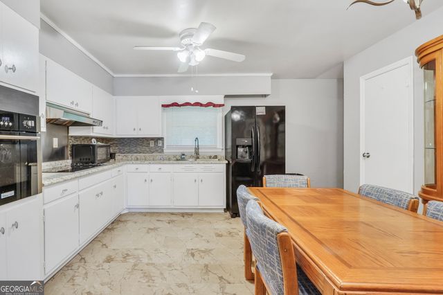 105 Upson Avenue, Thomaston, GA 30286