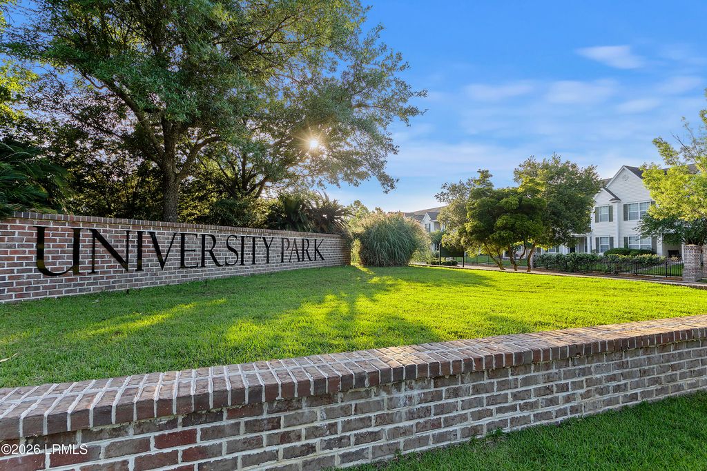 333 Campus Lane, Bluffton, SC 29909