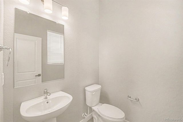 1580 W 68th Lane, Denver, CO 80221