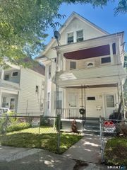 152 Sheffield Avenue, New Haven, CT 06511