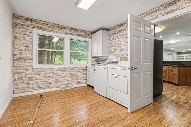 1187 Merry Brook Street, Kalamazoo, MI 49048