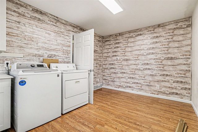 1187 Merry Brook Street, Kalamazoo, MI 49048