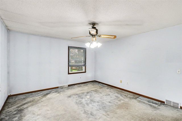 1187 Merry Brook Street, Kalamazoo, MI 49048
