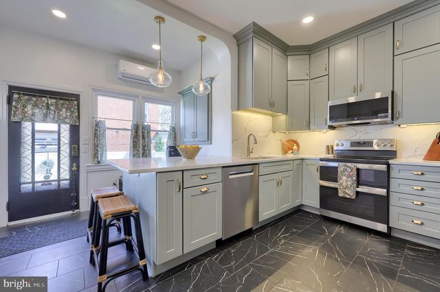 803 N DUKE ST, Lancaster, PA 17602