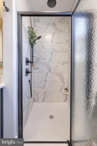 803 N DUKE ST, Lancaster, PA 17602