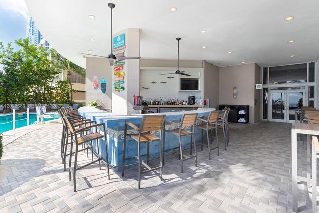 17375 Collins Avenue 1007, Sunny Isles Beach, FL 33160