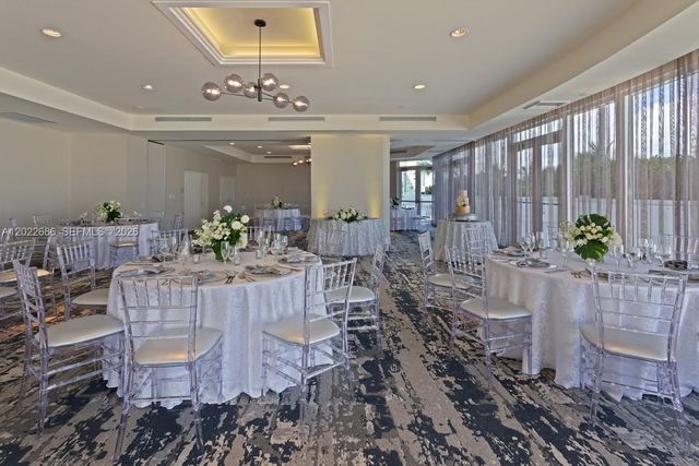 17375 Collins Avenue 1007, Sunny Isles Beach, FL 33160
