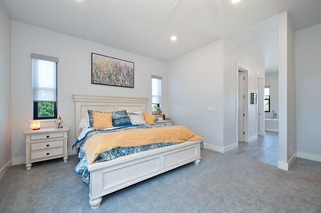 465 Miles Ct, Auburn, CA 95603