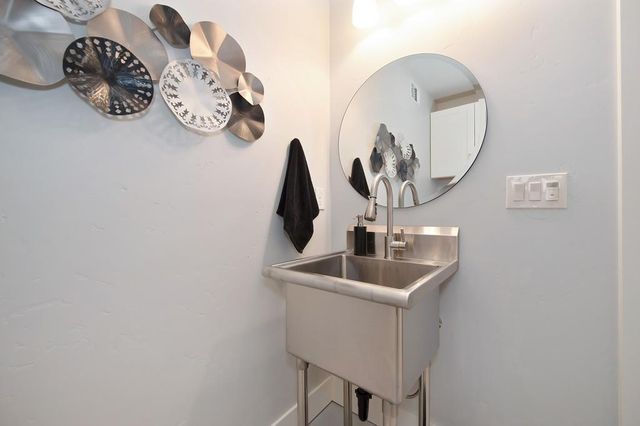 465 Miles Ct, Auburn, CA 95603