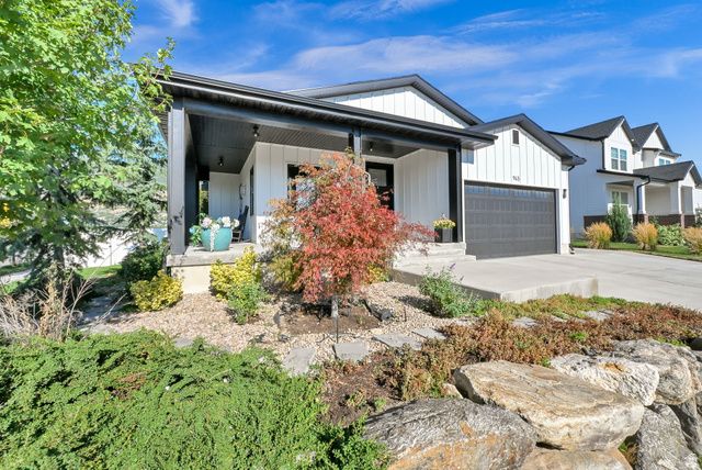 945 S 650 W, Farmington, UT 84025