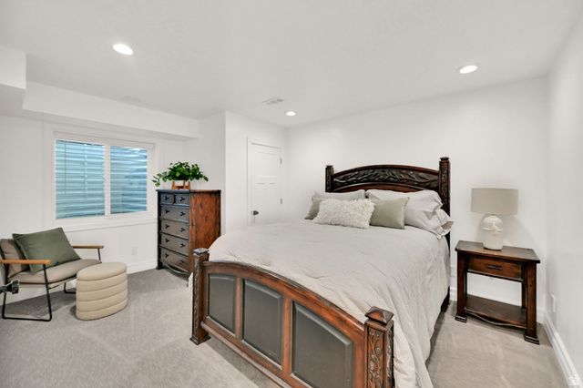945 S 650 W, Farmington, UT 84025