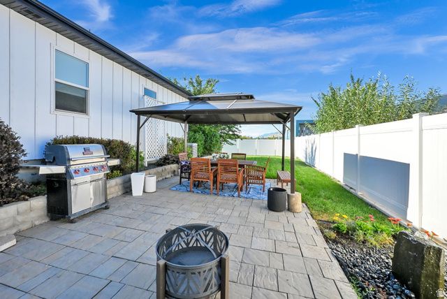 945 S 650 W, Farmington, UT 84025