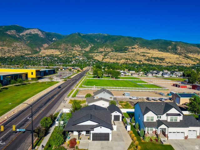 945 S 650 W, Farmington, UT 84025