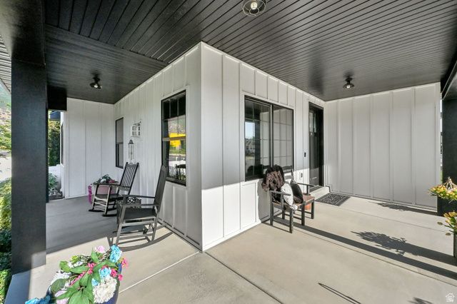 945 S 650 W, Farmington, UT 84025