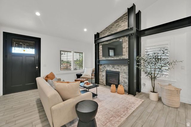 945 S 650 W, Farmington, UT 84025