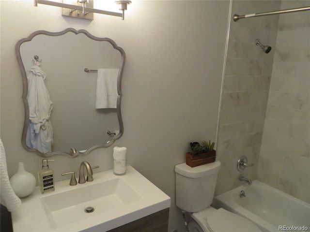 10150 E Virginia Avenue 20-201, Denver, CO 80247