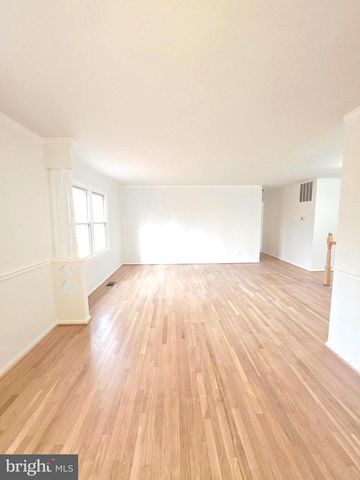 12817 LAMPTON LN, Fort Washington, MD 20744