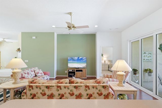 4227 61ST AVENUE E, Bradenton, FL 34203
