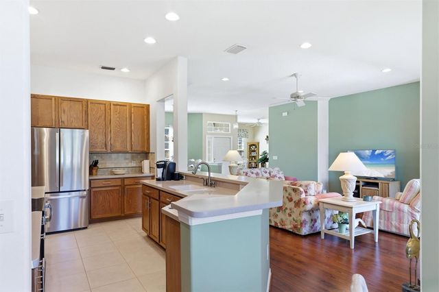 4227 61ST AVENUE E, Bradenton, FL 34203