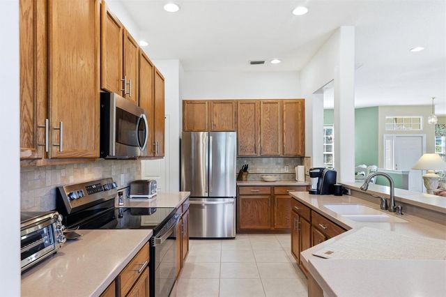 4227 61ST AVENUE E, Bradenton, FL 34203